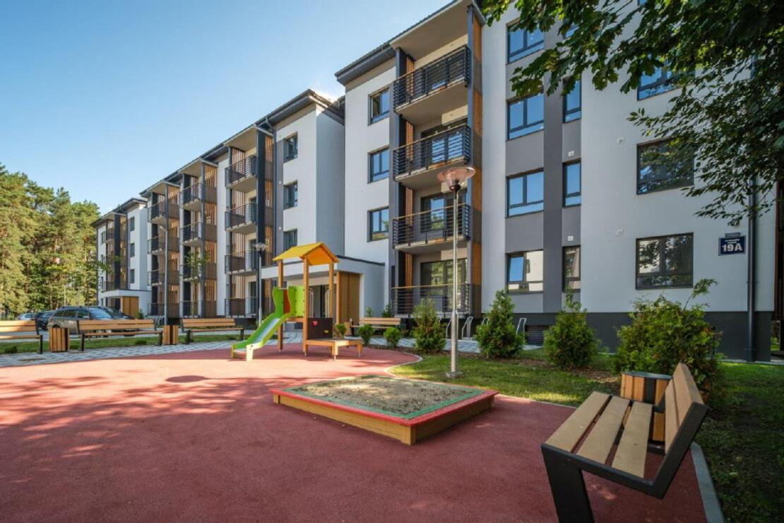Cozy 2-Bedrooms Apartment In A New Complex Near The Airport And The Center Riga Luaran gambar